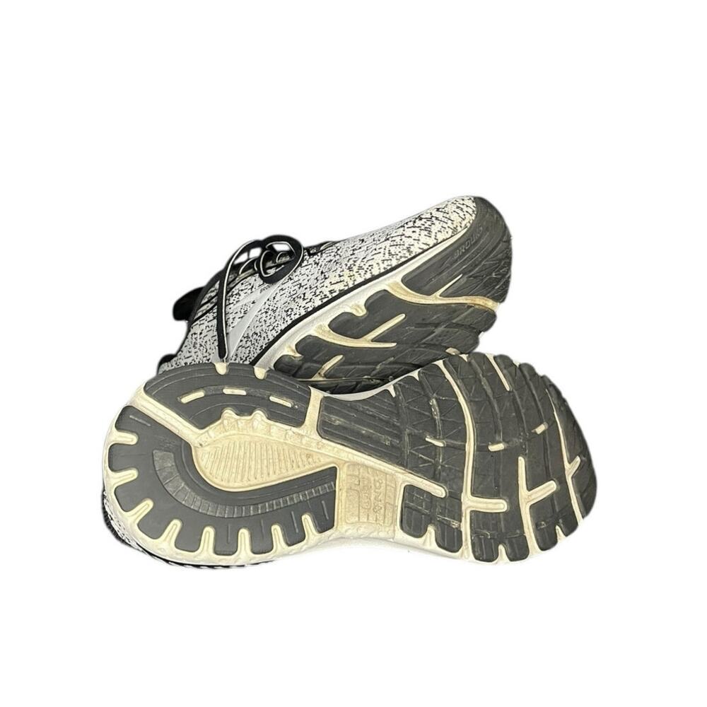 ***SOLD*** Brooks Adrenaline GTS 20 Running Sneakers Shoes Size 10 Black White - Picture 5 of 6
